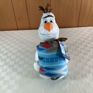 New Disney Frozen Olf character & throw set